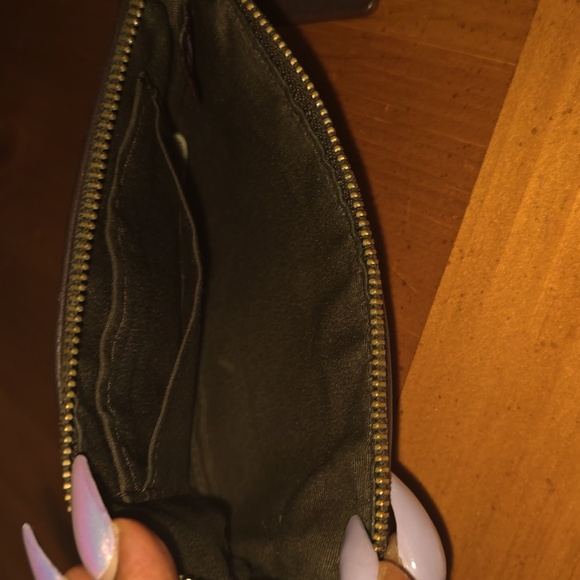 Coach Monogram crossbody - Picture 6 of 8